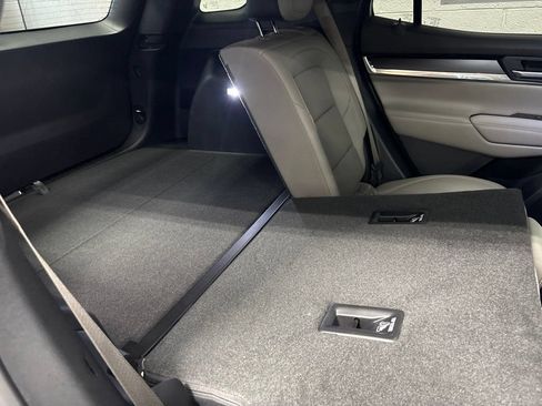 New 2027 GMC Terrain Elevation w/ Elevation Premium Package FWD image 10