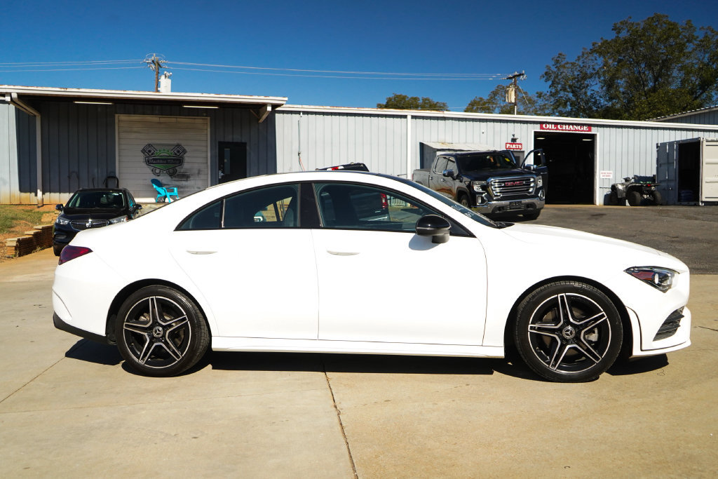 Used 2022 Mercedes-Benz CLA 250 4MATIC image 3