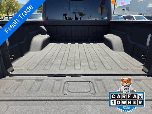 Used 2023 Jeep Gladiator Rubicon w/ LED Lighting Group AWD/4WD image 13