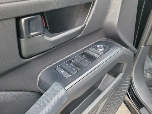 Used 2026 Toyota Tacoma SR5 RWD image 13