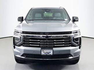 New 2025 Chevrolet Suburban Premier video 2