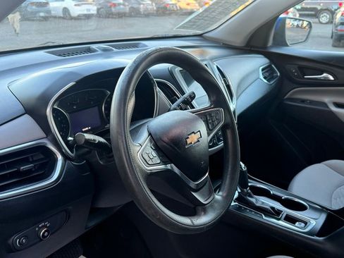 Used 2019 Chevrolet Equinox LT image 11