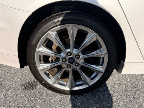 Used 2018 Ford Fusion Platinum image 30