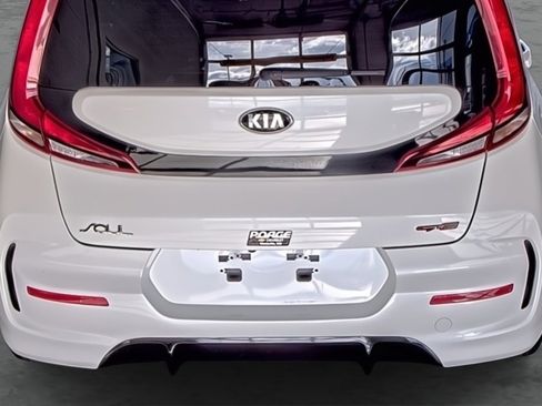 Used 2020 Kia Soul GT-Line image 12