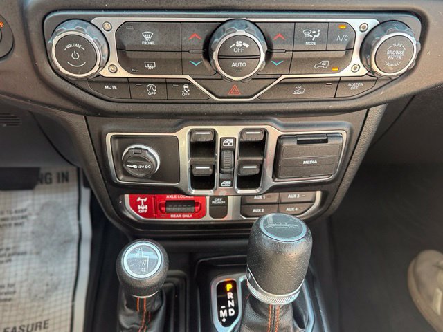 Used 2023 Jeep Gladiator Mojave w/ LED Lighting Group AWD/4WD image 16