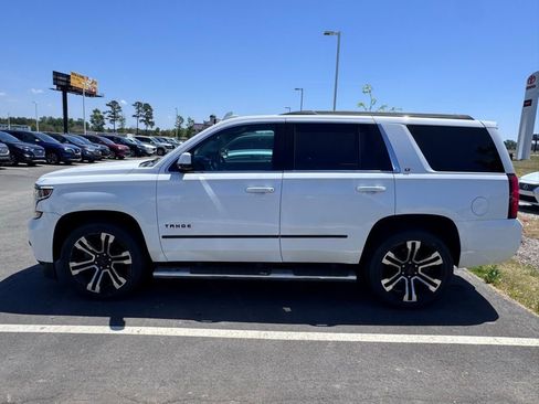 Used 2019 Chevrolet Tahoe LT w/ LT Signature Package AWD/4WD image 8