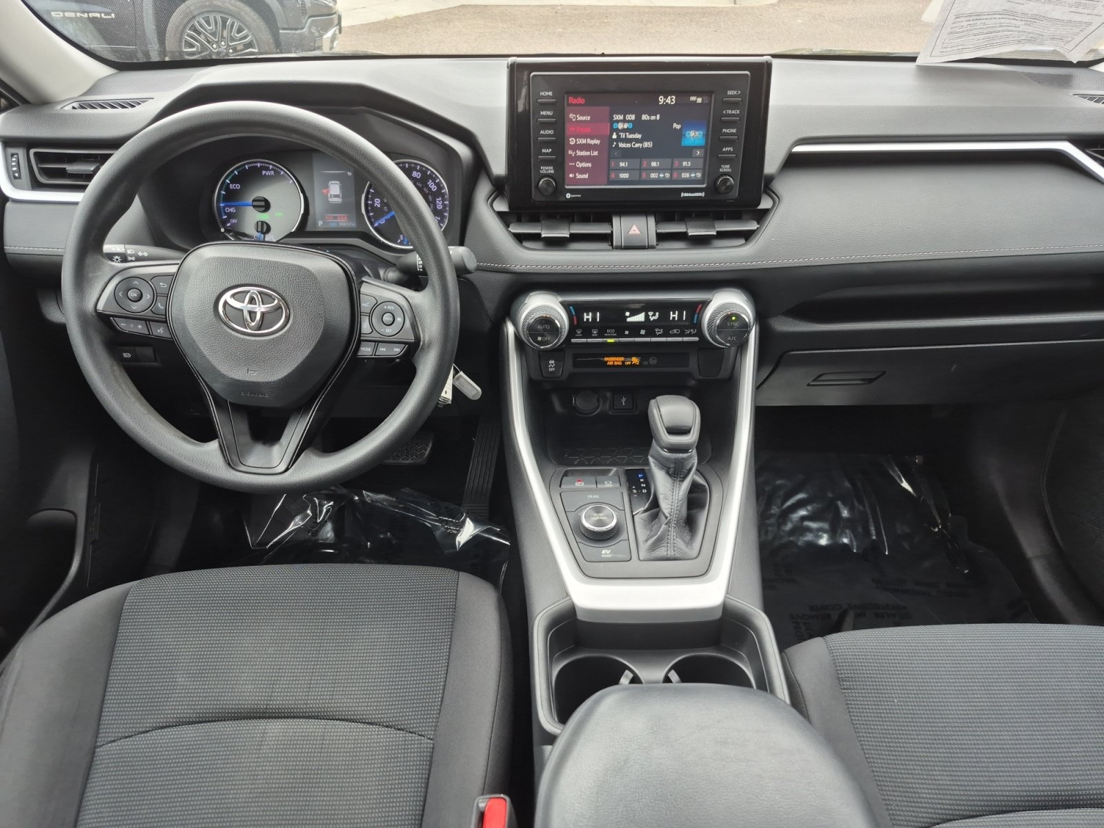 Used 2020 Toyota RAV4 LE w/ All Weather Liner Package AWD/4WD image 18