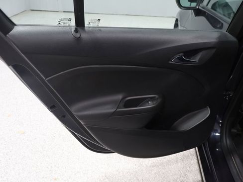 Used 2016 Chevrolet Cruze LS image 18