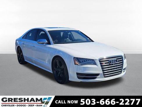 Used 2014 Audi S8 image 1
