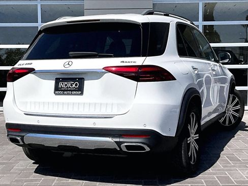 Used 2025 Mercedes-Benz GLE 350 4MATIC image 13