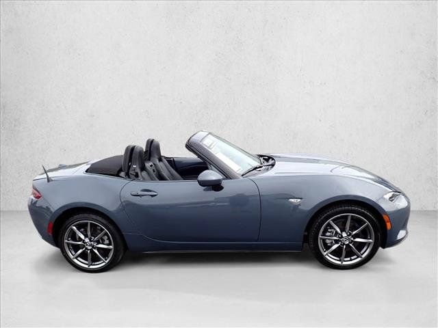 Used 2021 MAZDA MX-5 Miata Grand Touring RWD image 5