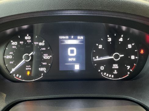 Used 2025 RAM ProMaster 2500 image 22