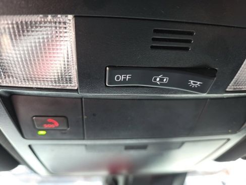 Used 2023 Toyota Tacoma TRD Sport image 25