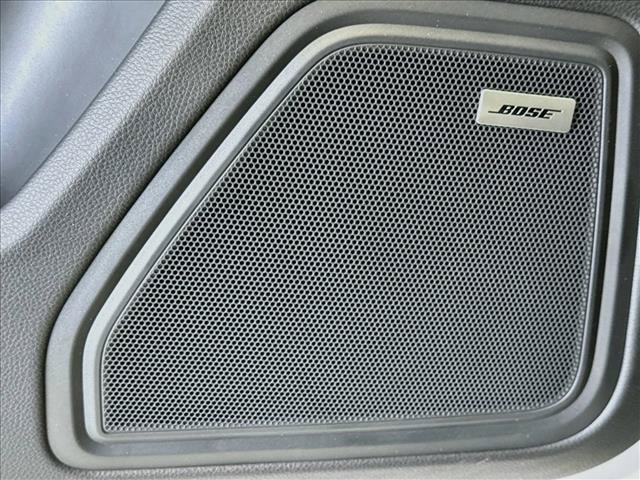 Certified 2026 Porsche Macan Turbo AWD/4WD image 12
