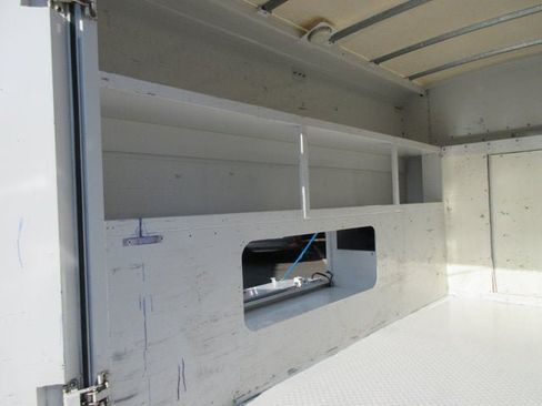 Used 2012 Chevrolet Express 3500 RWD image 29