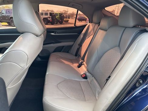 Used 2021 Toyota Camry XSE image 19