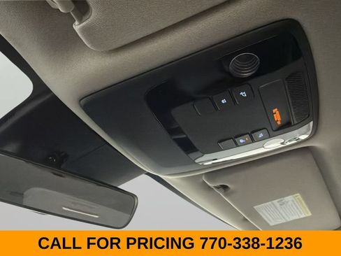 Used 2023 Kia Carnival LX FWD image 25