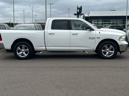 Used 2015 RAM 1500 Big Horn RWD image 3