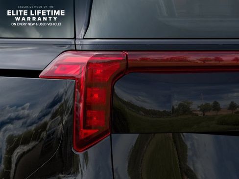 New 2026 Kia Carnival SX FWD image 12