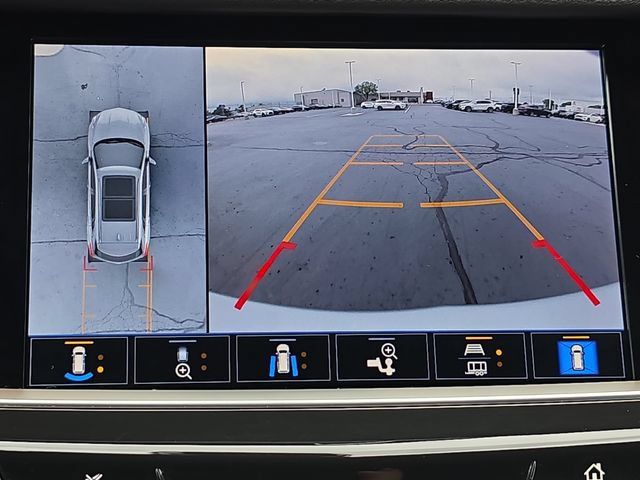 Used 2026 Cadillac XT5 Premium Luxury w/ Driver Assist Package AWD/4WD image 23