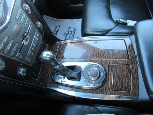 Used 2017 Nissan Armada SL w/ Technology Package image 21