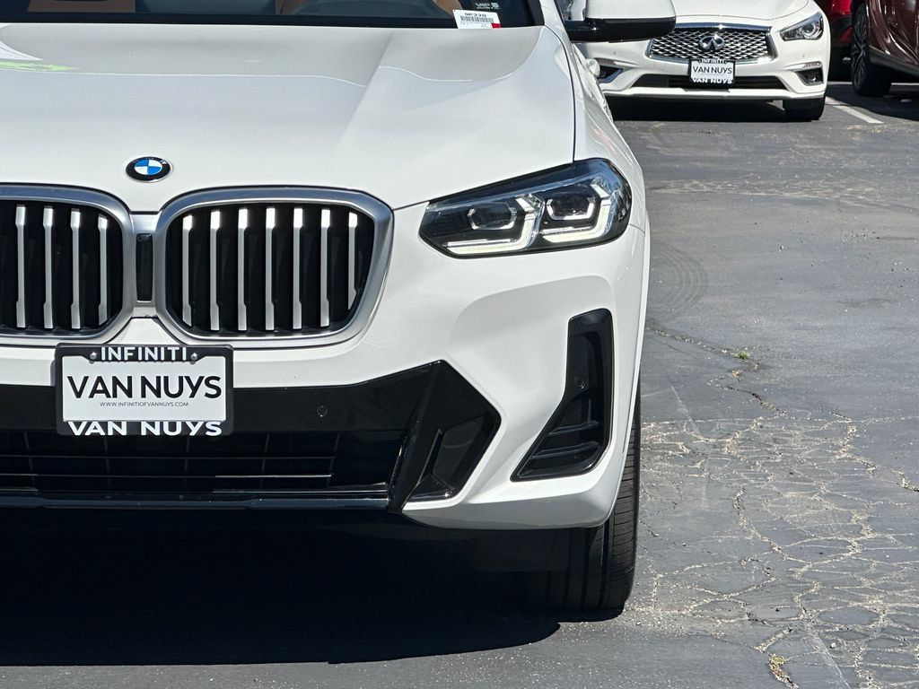 Used 2024 BMW X3 xDrive30i w/ Premium Package AWD/4WD image 13