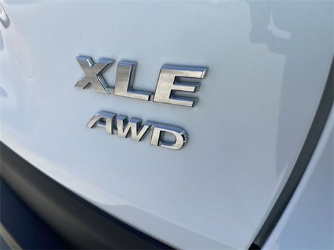 Used 2023 Toyota RAV4 XLE image 31