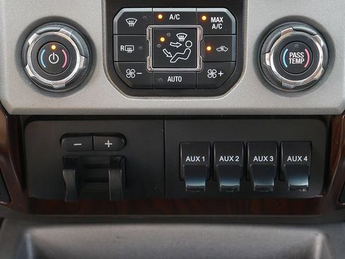Used 2013 Ford F350 Lariat w/ Chrome Pkg AWD/4WD image 25