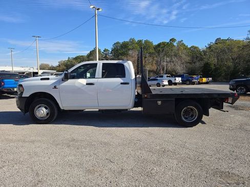 Used 2023 RAM 3500 Tradesman image 6