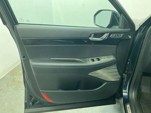 Used 2021 Hyundai Palisade Limited image 21