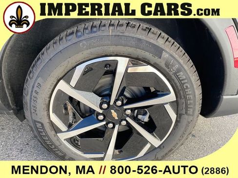 New 2026 Chevrolet Equinox EV LT image 15