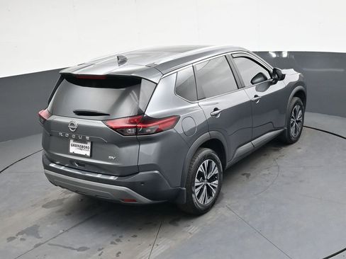 Used 2023 Nissan Rogue SV w/ SV Premium B Package image 29