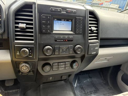 Used 2019 Ford F150 XL w/ Equipment Group 101A Mid AWD/4WD image 13