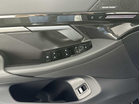 New 2026 BMW 530i xDrive w/ Premium Package image 13