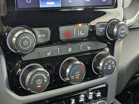 Used 2026 RAM 1500 Big Horn w/ Night Edition AWD/4WD image 22