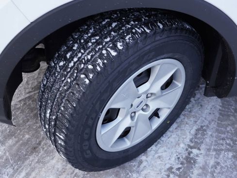 Used 2014 Ford Explorer Base image 13