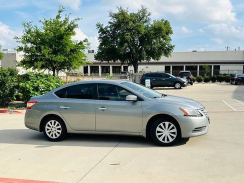 Used 2013 Nissan Sentra S FWD image 9