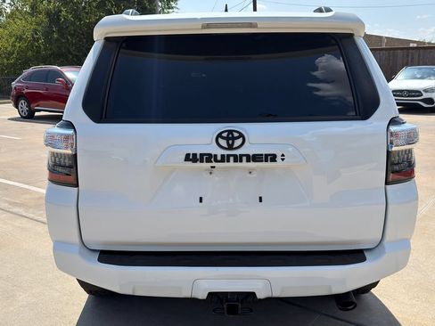 Used 2024 Toyota 4Runner SR5 Premium w/ Moonroof Package AWD/4WD image 6