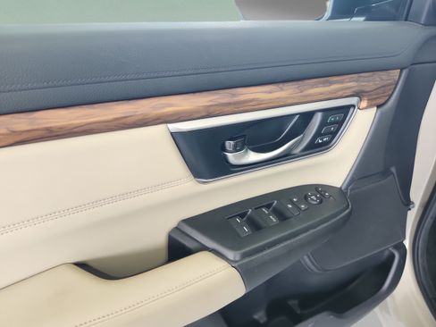 Used 2018 Honda CR-V EX-L image 18