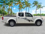 Used 2016 Nissan Frontier SV image 3