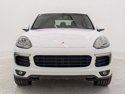 Used 2018 Porsche Cayenne AWD image 6