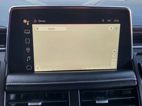 Used 2023 GMC Yukon SLT image 12