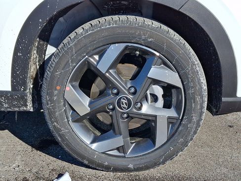 New 2026 Hyundai Venue SEL image 8