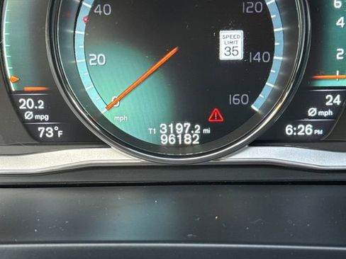 Used 2016 Volvo V60 T5 Platinum FWD image 13