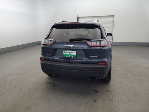 Used 2019 Jeep Cherokee Latitude Plus w/ Comfort/Convenience Group image 7