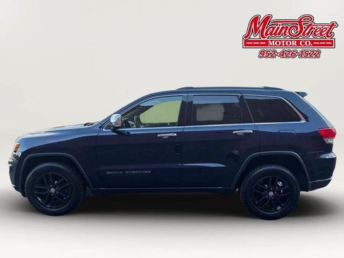Used 2017 Jeep Grand Cherokee Limited AWD/4WD image 4