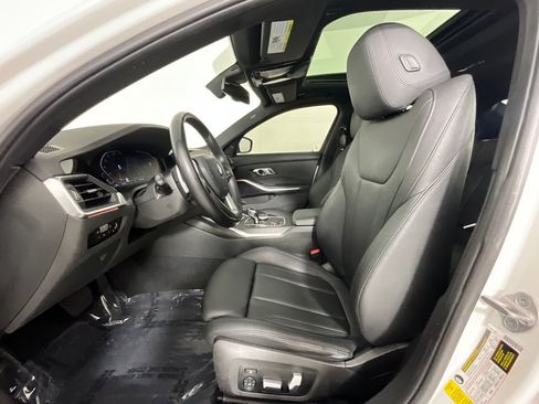 Used 2021 BMW 330i Sedan w/ Driving Assistance Package image 16