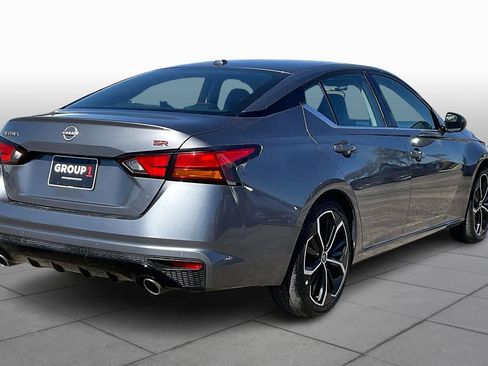 Used 2024 Nissan Altima 2.5 SR image 13