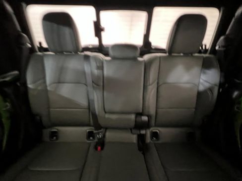 New 2025 Jeep Gladiator Mojave w/ Convenience Group image 24