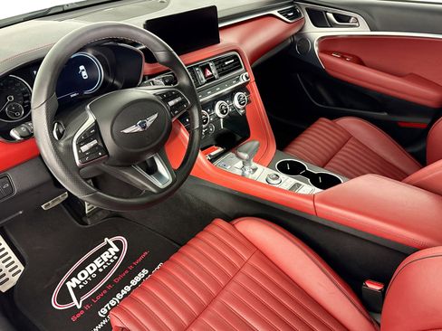 Used 2023 Genesis G70 2.0T w/ Sport Prestige Package image 5